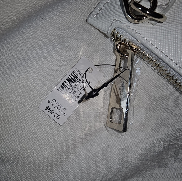 WHBM White Floral Pouch/Wristlet NWT